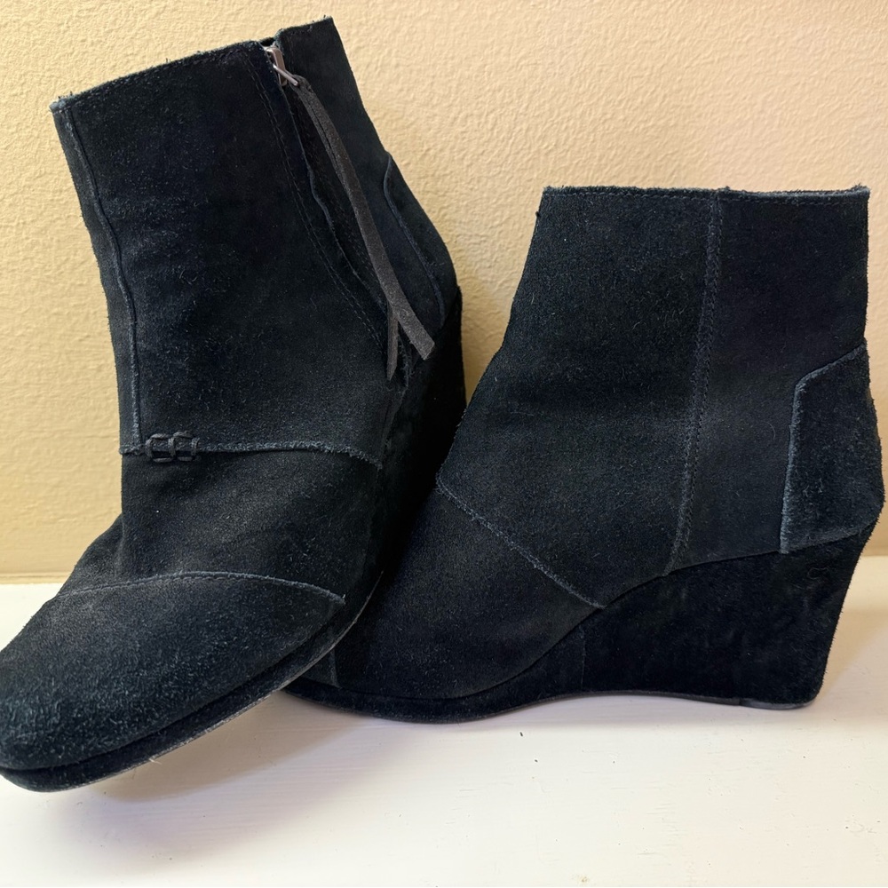 Tom’s Black Suede Ankle Boots